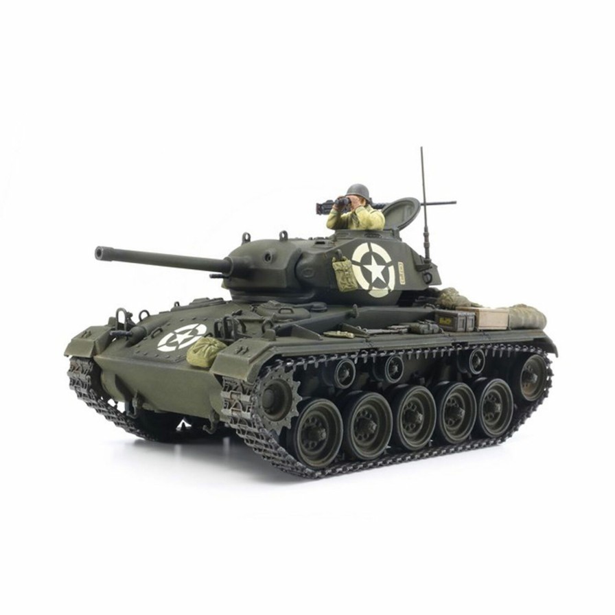 Plastics * | Tamiya 1/35 Us Light Tank M24 Chaffee (Italeri)